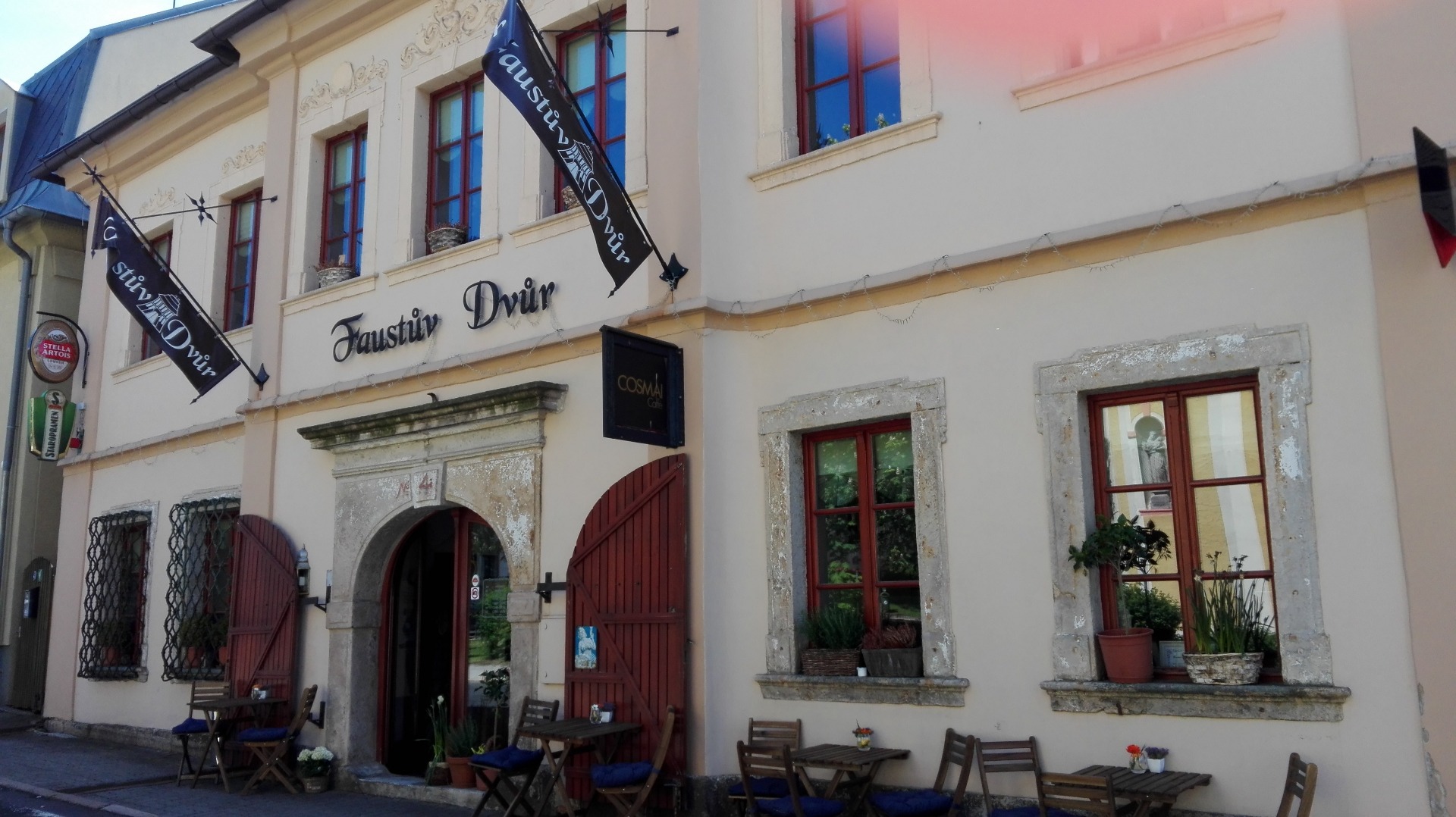 Interiér restaurace 1